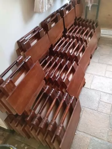 Contoh Penggunaan Meja Lipat